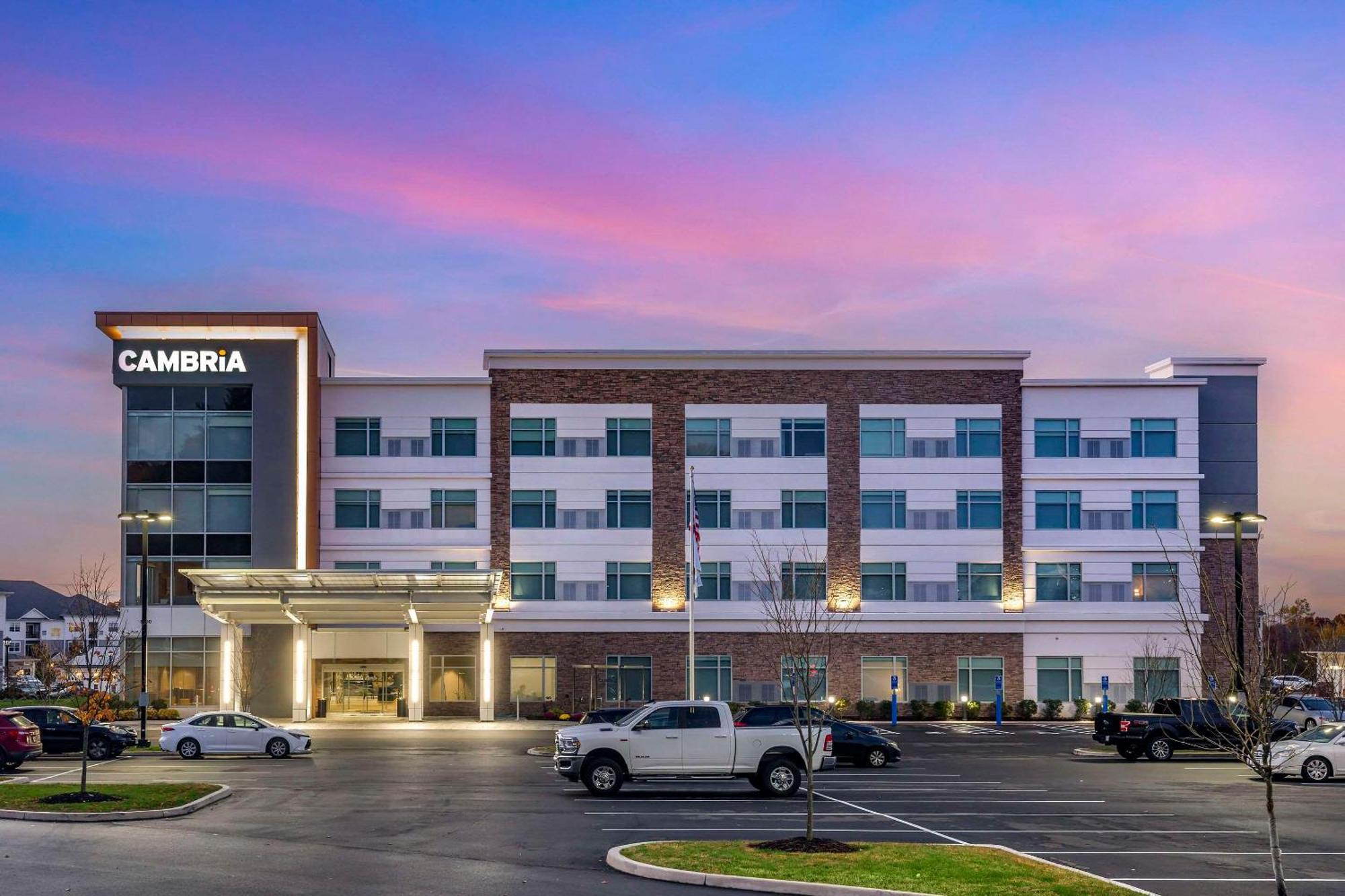 Cambria Hotel Manchester South Windsor Exterior foto